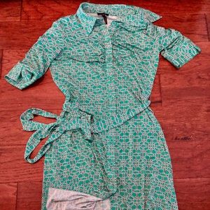 Laundry by Shelli Segal green mosaic stretch dress